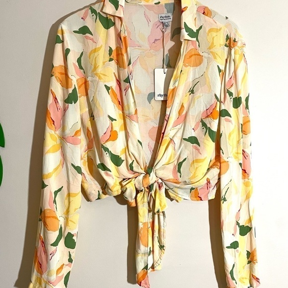 Rhythm. Ivy Long Sleeve Tie Front Crop Top - Picture 5 of 10